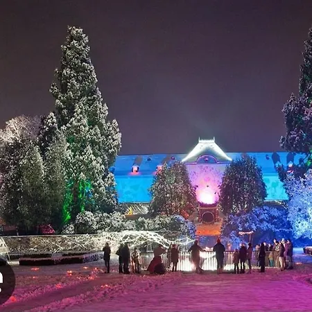 アパート Petit Avec Bel Exterieur.